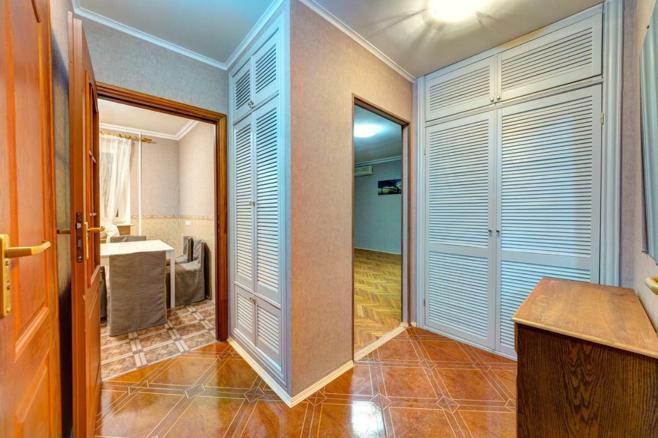 Apartments Near The Palace Of Sports Kiev Exterior foto